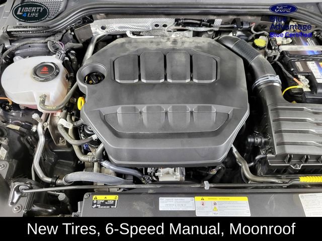 Used 2024 Volkswagen GTI SE FWD image 31