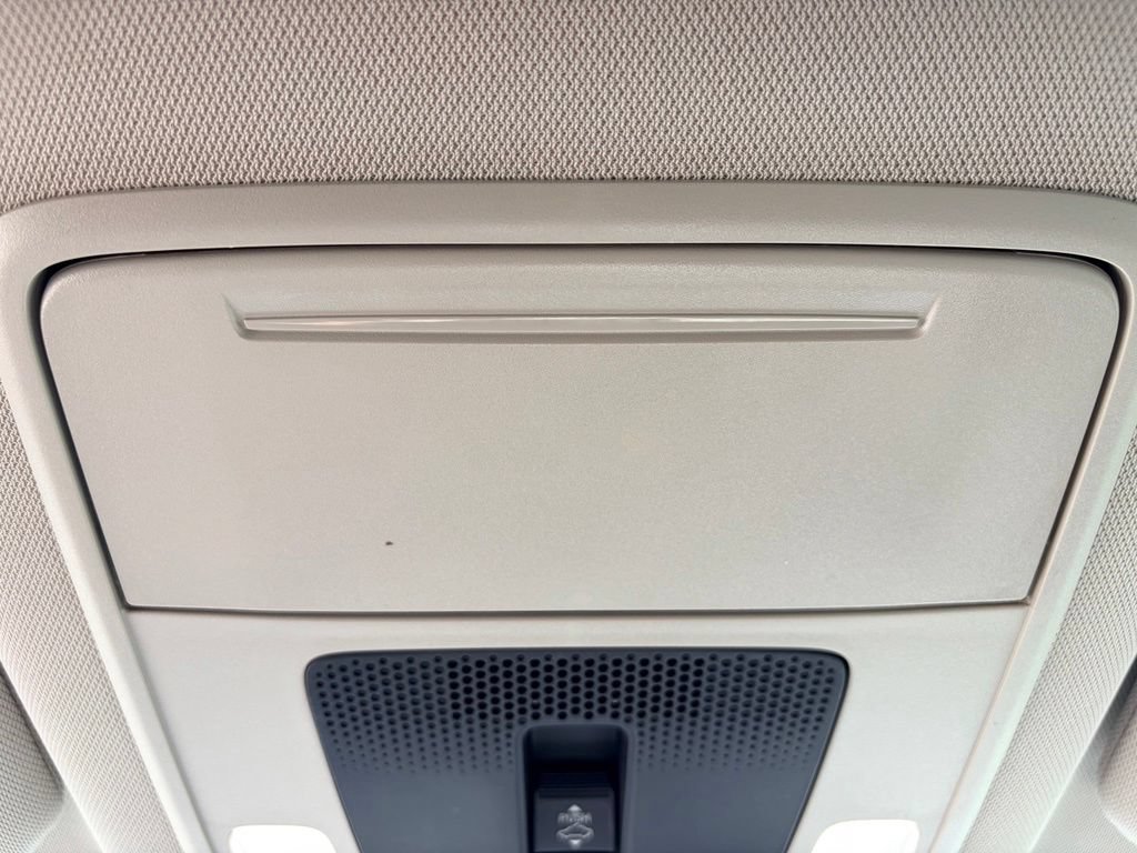 Used 2026 Honda CR-V EX-L image 17