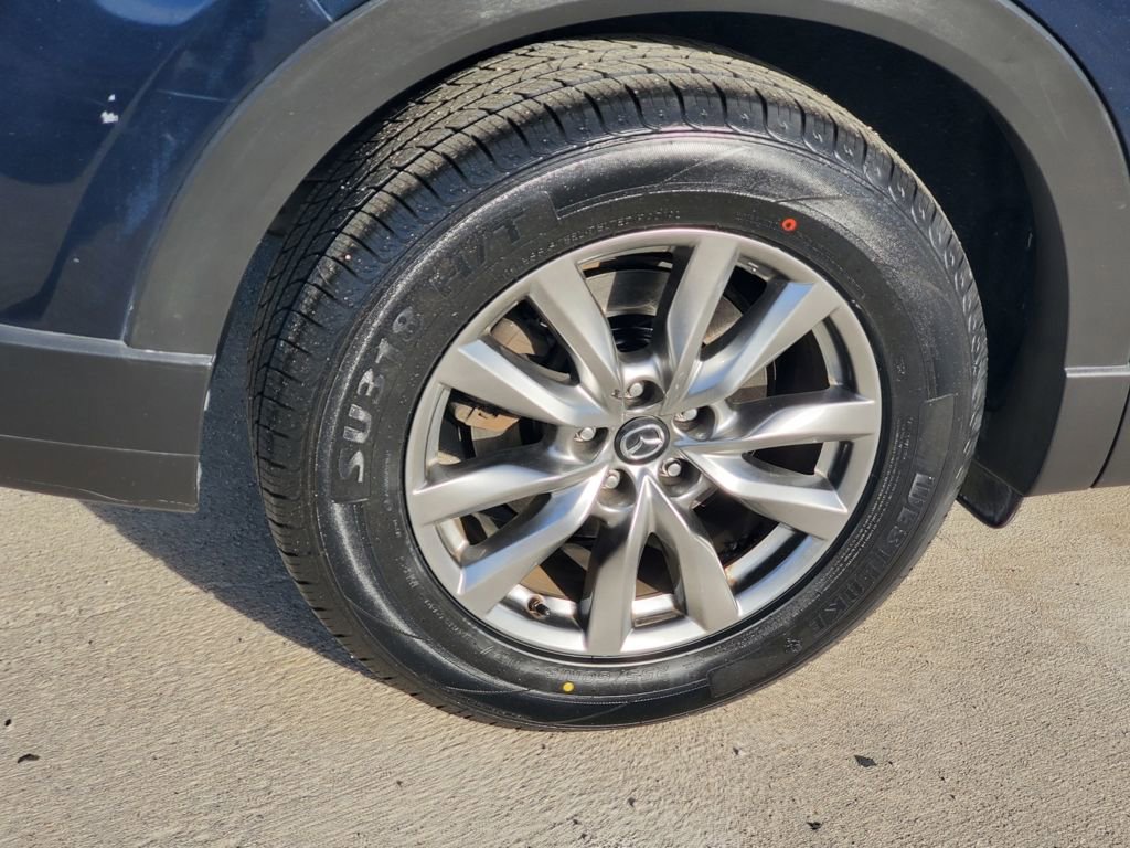 Used 2018 MAZDA CX-9 Touring w/ Touring Premium Package image 8