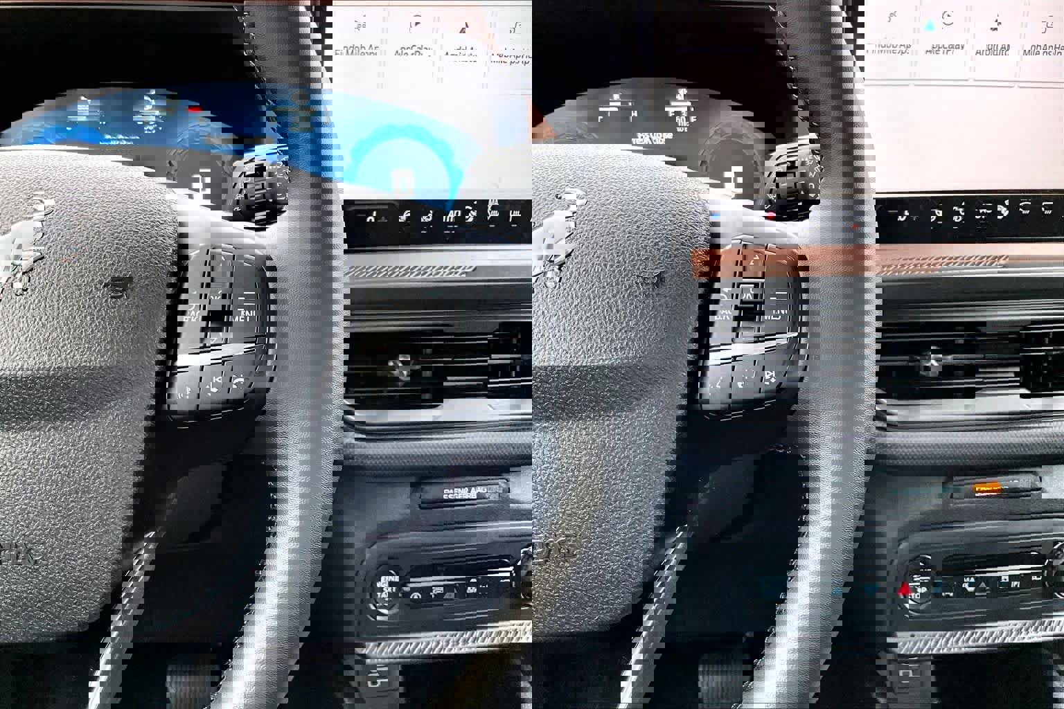 Certified 2025 Ford Bronco Sport Outer Banks w/ Outer Banks Tech Package+ image 26