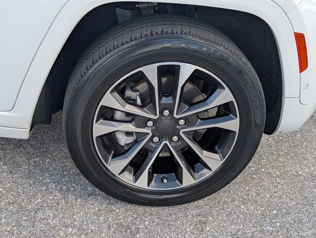 Used 2022 Jeep Grand Cherokee L Overland w/ Luxury Tech Group IV image 20