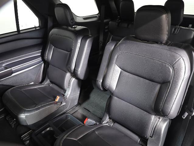 Certified 2020 Ford Explorer XLT w/ Equipment Group 202A image 12