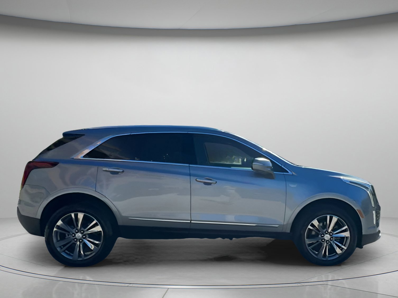 Used 2025 Cadillac XT5 Premium Luxury image 25