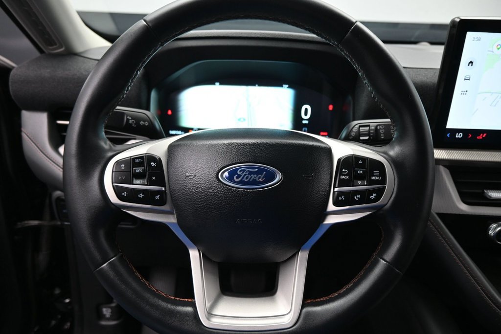 Certified 2025 Ford Explorer Active AWD/4WD image 15