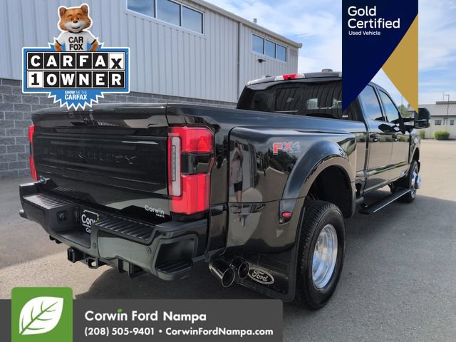 Certified 2025 Ford F350 Platinum AWD/4WD image 3
