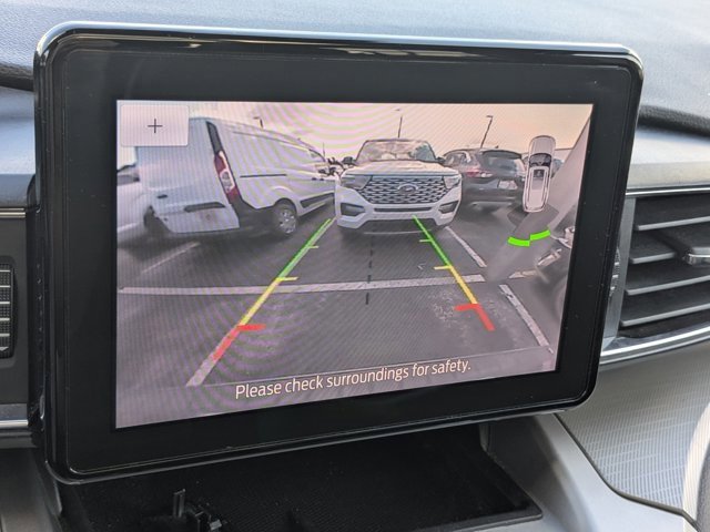 Certified 2022 Ford Explorer XLT w/ Equipment Group 202A image 24