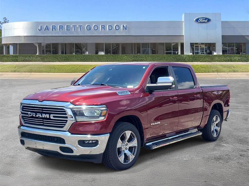 Used 2023 RAM 1500 Laramie AWD/4WD image 2
