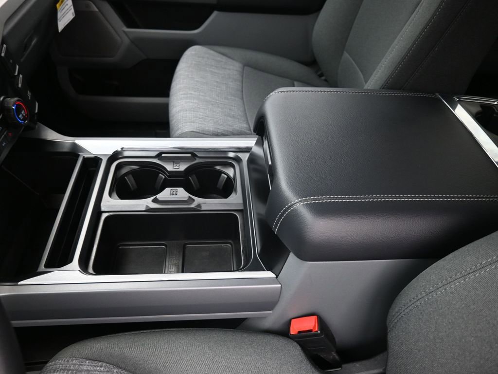 Certified 2025 Ford F250 XLT w/ Black Appearance Package image 20