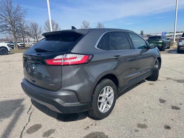 Certified 2024 Ford Edge SEL w/ Convenience Package image 5