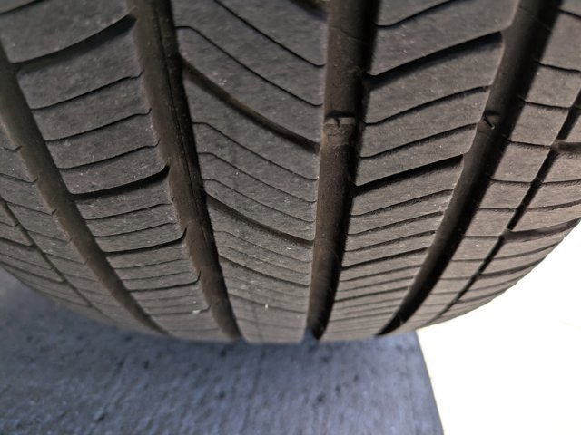 Certified 2020 Ford Explorer Platinum w/ Premium Technology Package image 12