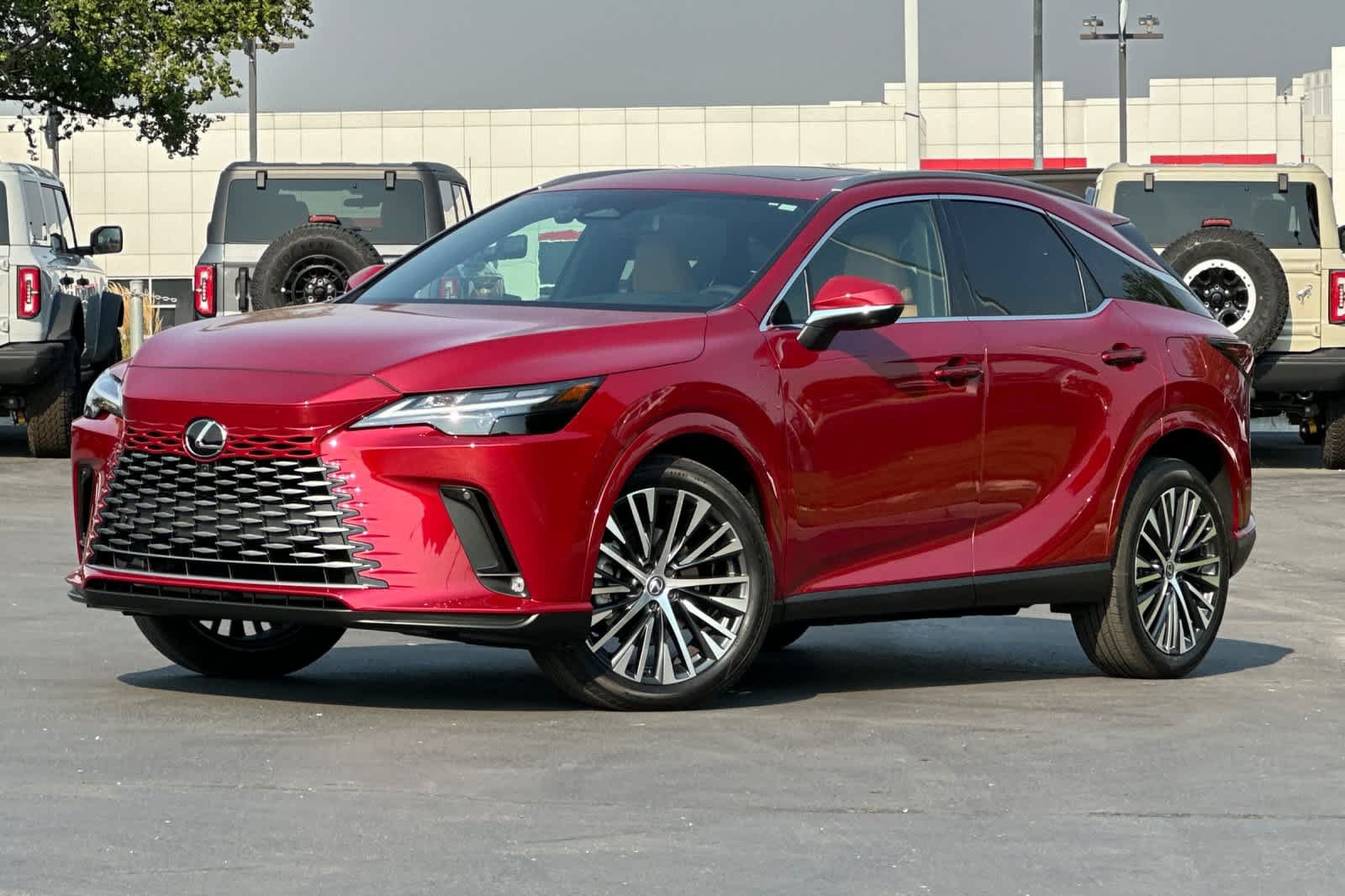 Used 2025 Lexus RX 350 Premium Plus w/ Convenience Package AWD/4WD image 1