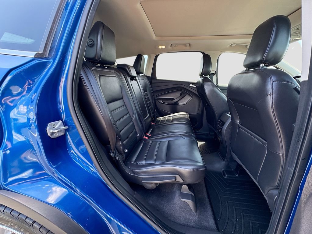 Certified 2019 Ford Escape Titanium FWD image 31