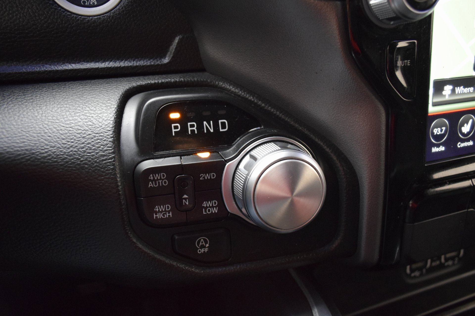 Used 2021 RAM 1500 Laramie w/ Sport Appearance Package image 16