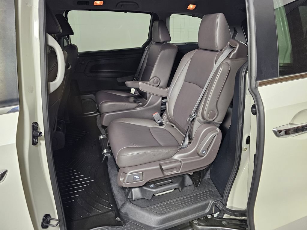 Used 2019 Honda Odyssey Touring image 17