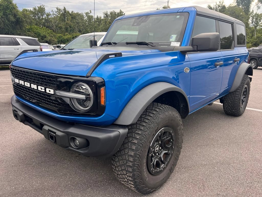 Certified 2023 Ford Bronco Wildtrak AWD/4WD image 2