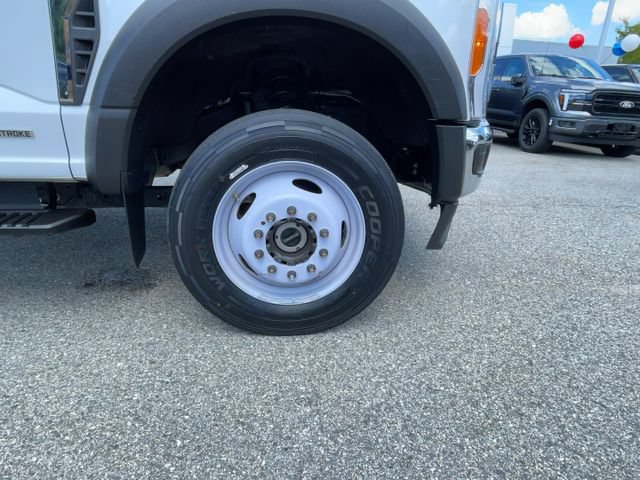 Certified 2023 Ford F550 4x4 Regular Cab Super Duty image 9