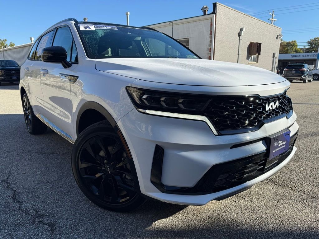 Used 2023 Kia Sorento SX