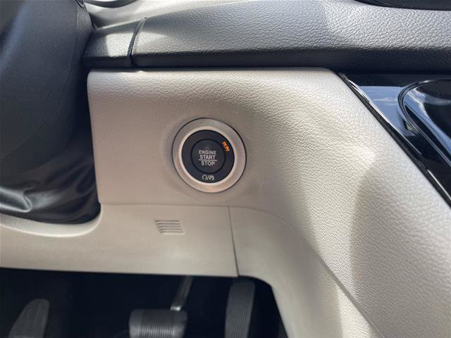 Used 2024 Chrysler Pacifica Touring-L FWD image 25