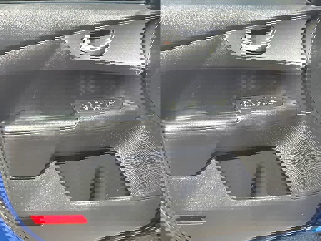 Used 2021 Kia Forte LXS image 11