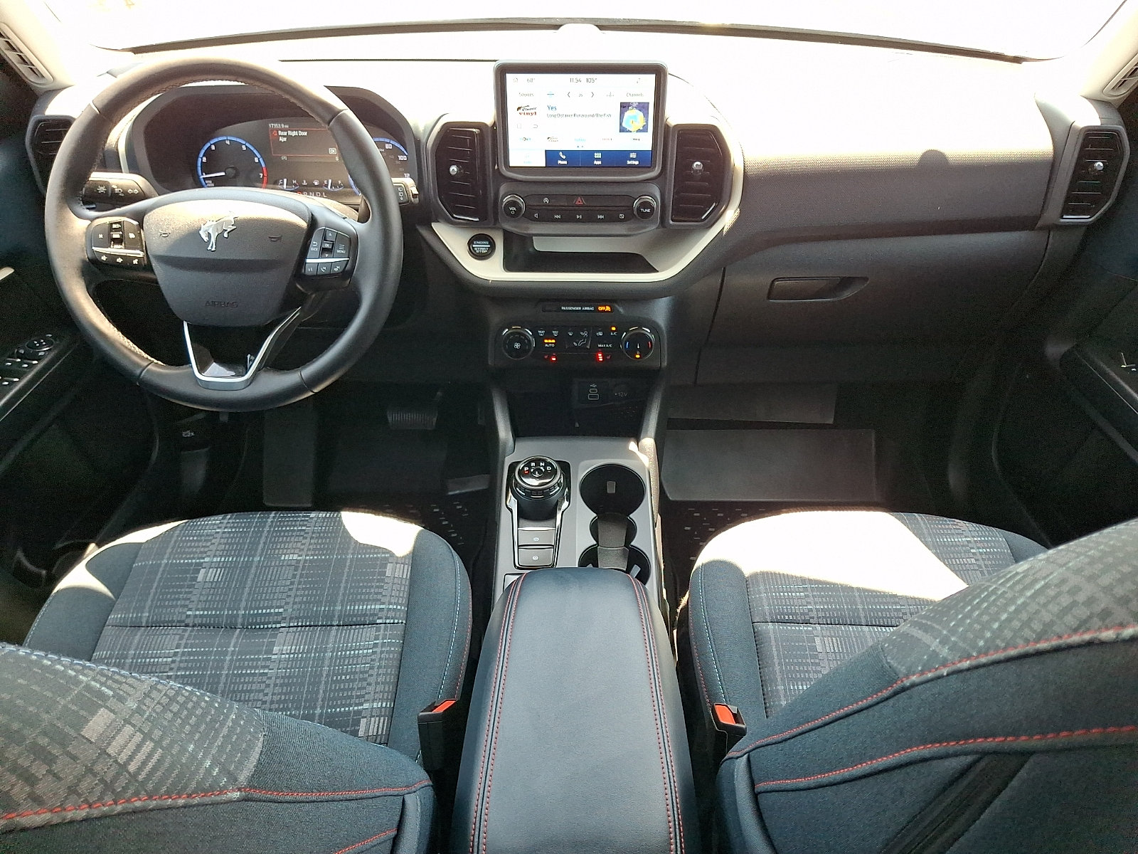 Certified 2024 Ford Bronco Sport Heritage w/ Heritage Convenience Package AWD/4WD image 15