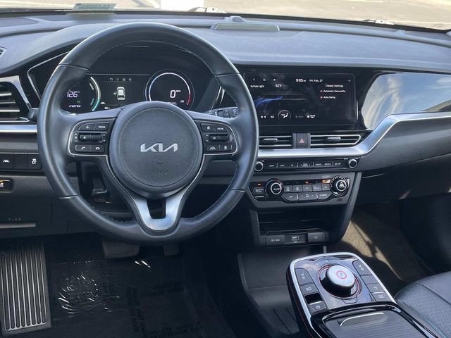 Used 2022 Kia Niro EX Premium image 7