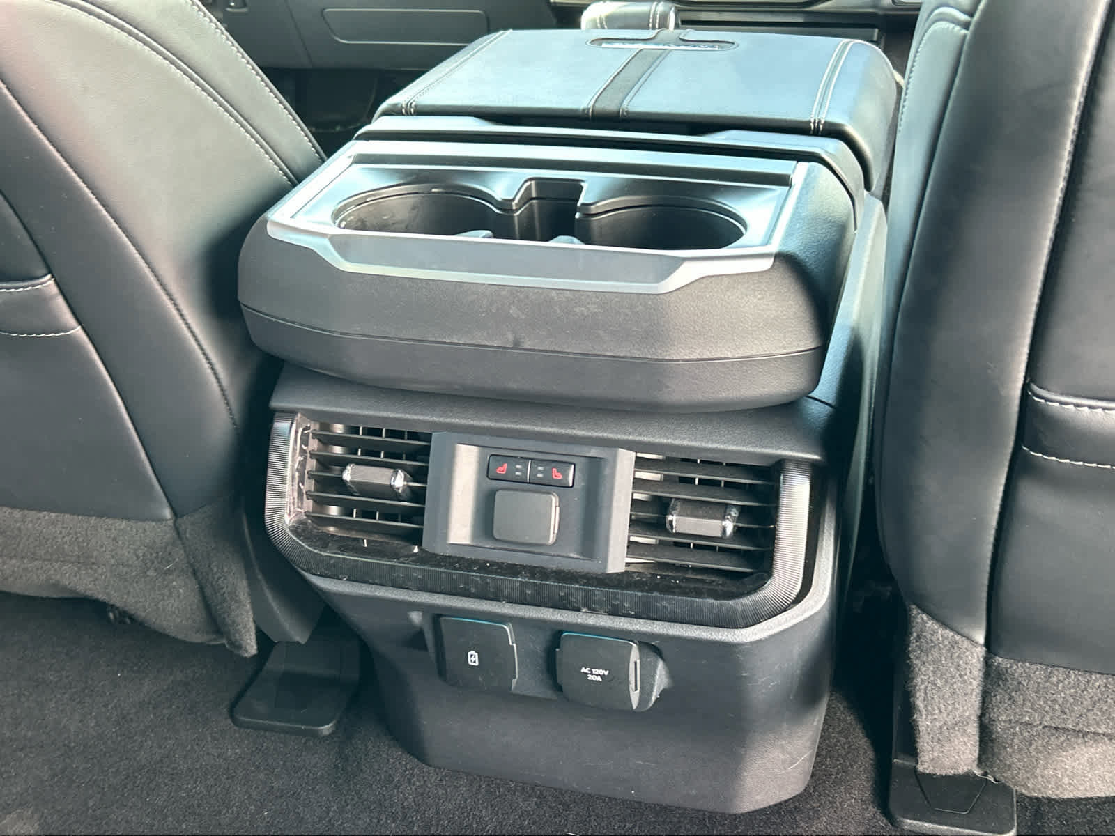 Certified 2024 Ford F150 Lightning Platinum AWD/4WD image 19