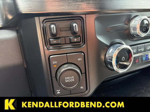 Certified 2023 Ford F350 Lariat w/ Lariat Ultimate Package AWD/4WD image 18