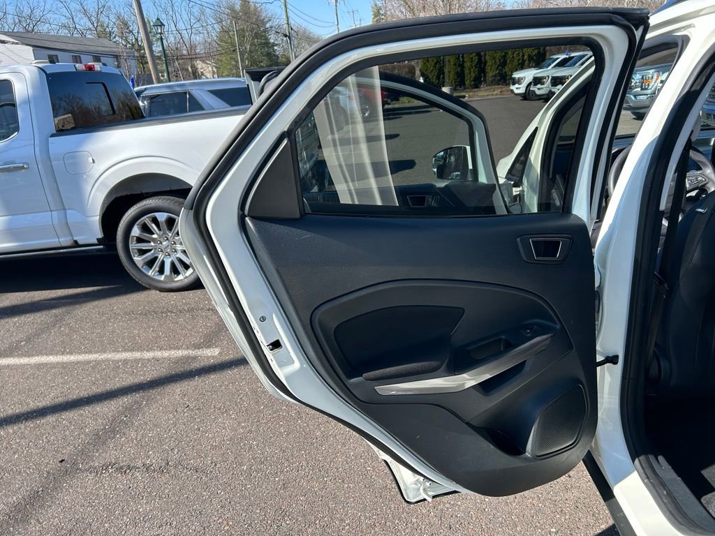 Certified 2022 Ford EcoSport SE image 14