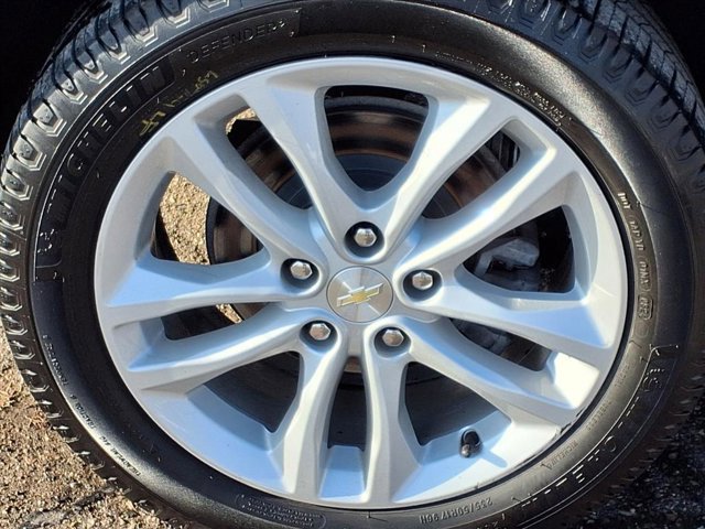 Used 2018 Chevrolet Malibu LT image 27