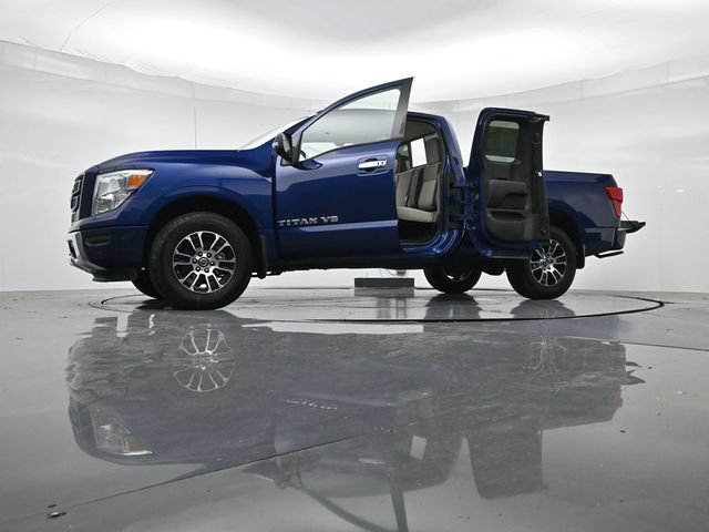 Used 2020 Nissan Titan SV w/ SV Convenience Package AWD/4WD image 54