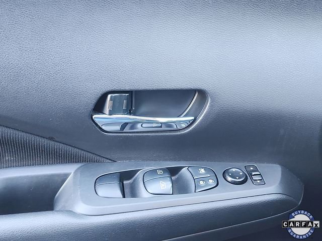 Used 2021 Nissan Kicks SV image 11