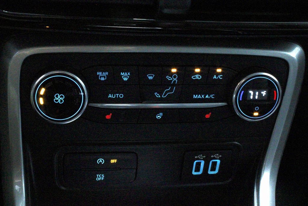 Certified 2022 Ford EcoSport Titanium image 33