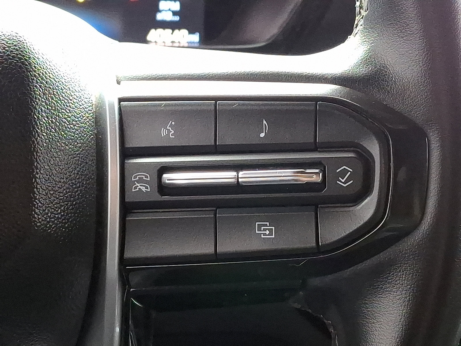 Used 2023 Chevrolet Colorado ZR2 image 20