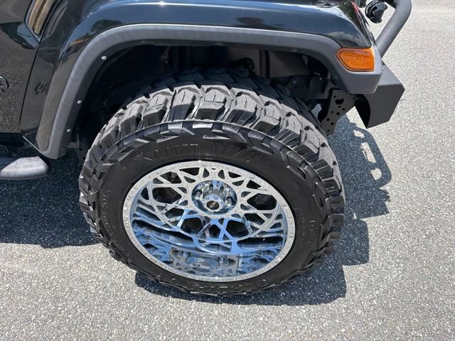 Used 2022 Jeep Gladiator Sport AWD/4WD image 3