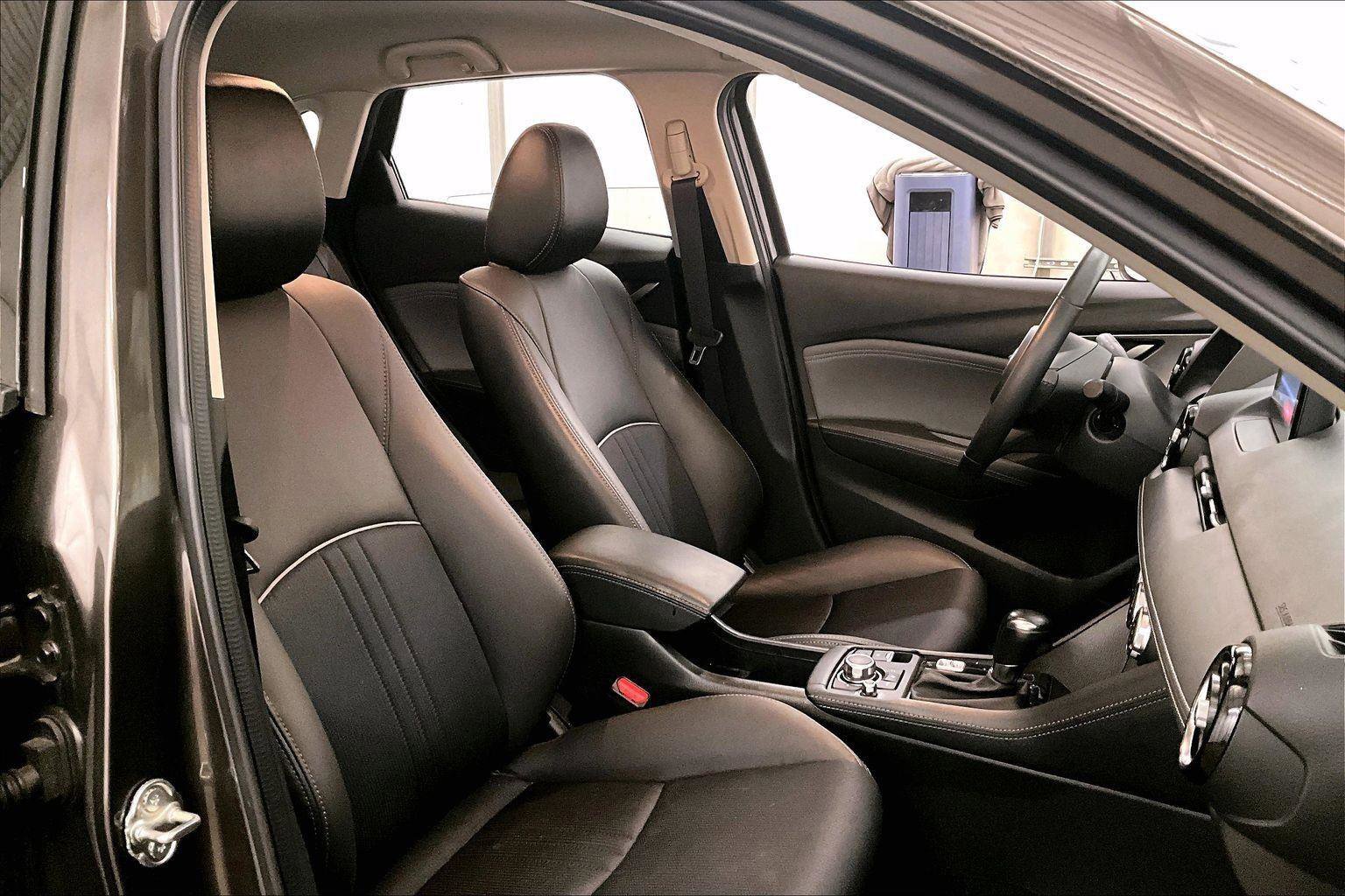 Used 2019 MAZDA CX-3 Touring image 9