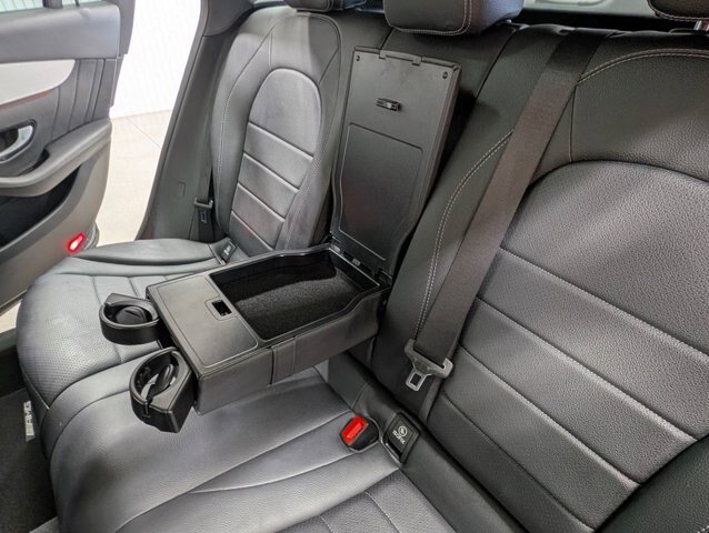 Used 2019 Mercedes-Benz GLC 300 4MATIC image 14