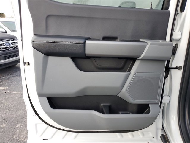 Certified 2025 Ford F250 XLT image 8