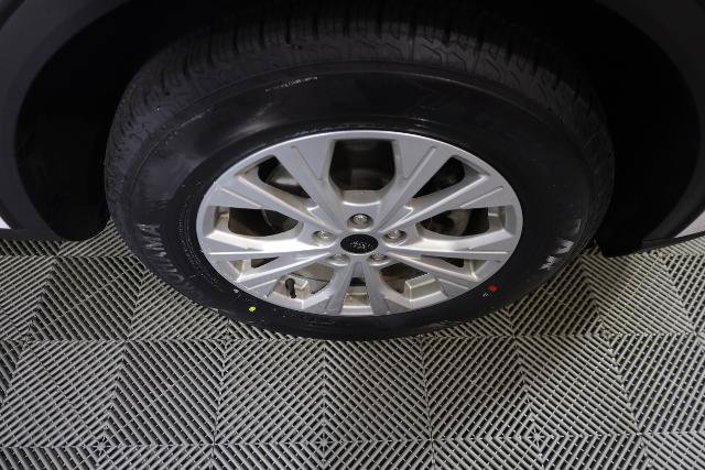 Certified 2023 Ford Escape Active AWD/4WD image 37