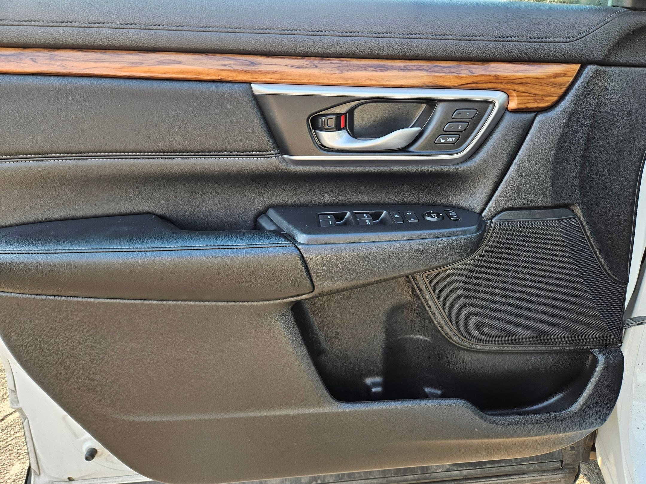 Used 2020 Honda CR-V EX-L image 14