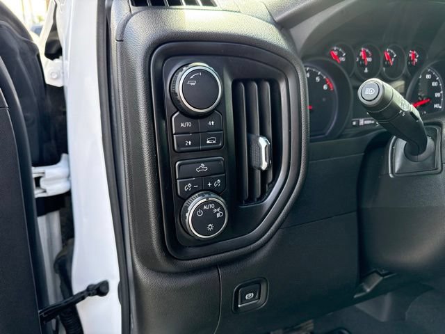 Used 2023 Chevrolet Silverado 1500 Custom w/ Rally Edition AWD/4WD image 17