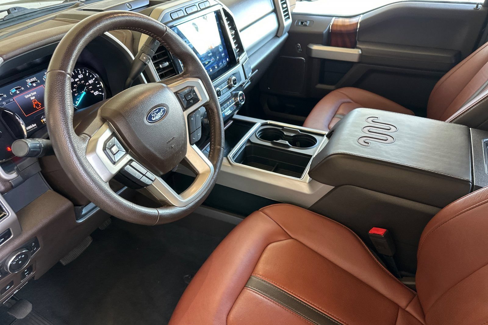 Certified 2022 Ford F350 King Ranch w/ King Ranch Ultimate Package AWD/4WD image 9