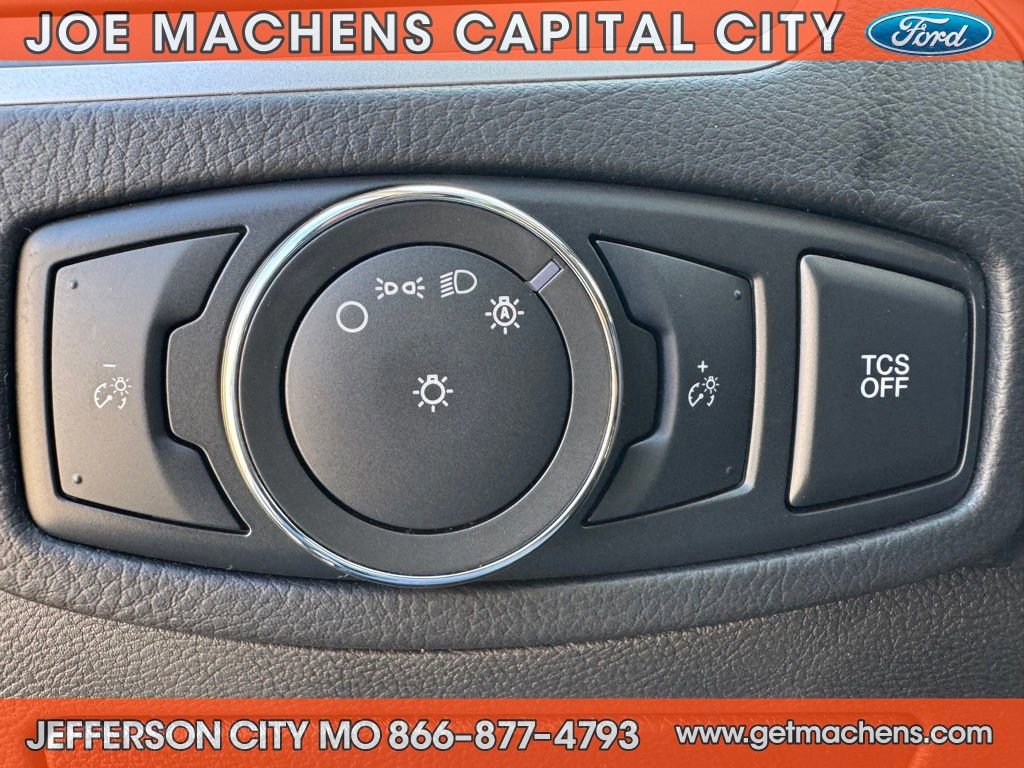 Certified 2022 Ford Edge SE w/ Black Appearance Package image 19