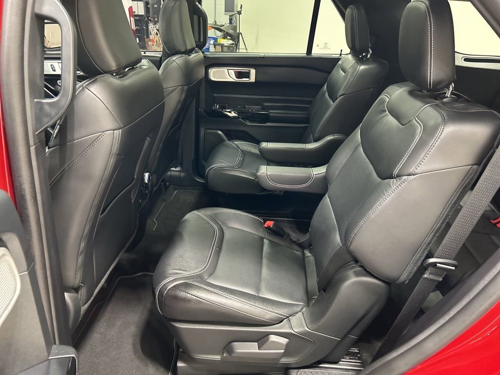 Certified 2022 Ford Explorer ST w/ Equipment Group 401A image 32