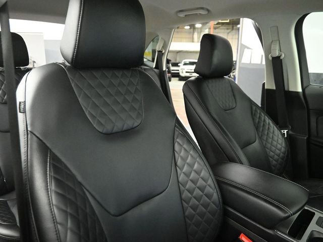 Certified 2023 Ford Edge Titanium w/ Equipment Group 301A image 44