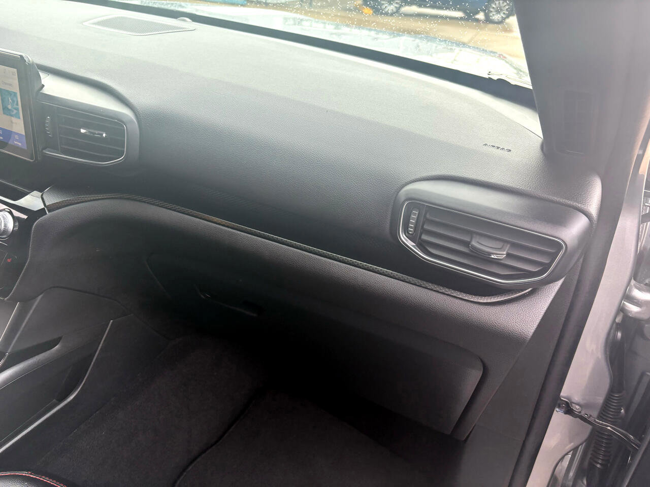 Certified 2023 Ford Explorer ST-Line w/ Class IV Trailer Tow Package image 46