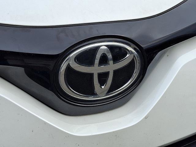 Used 2020 Toyota C-HR LE image 7