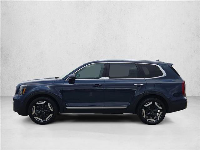 Used 2025 Kia Telluride S FWD image 8