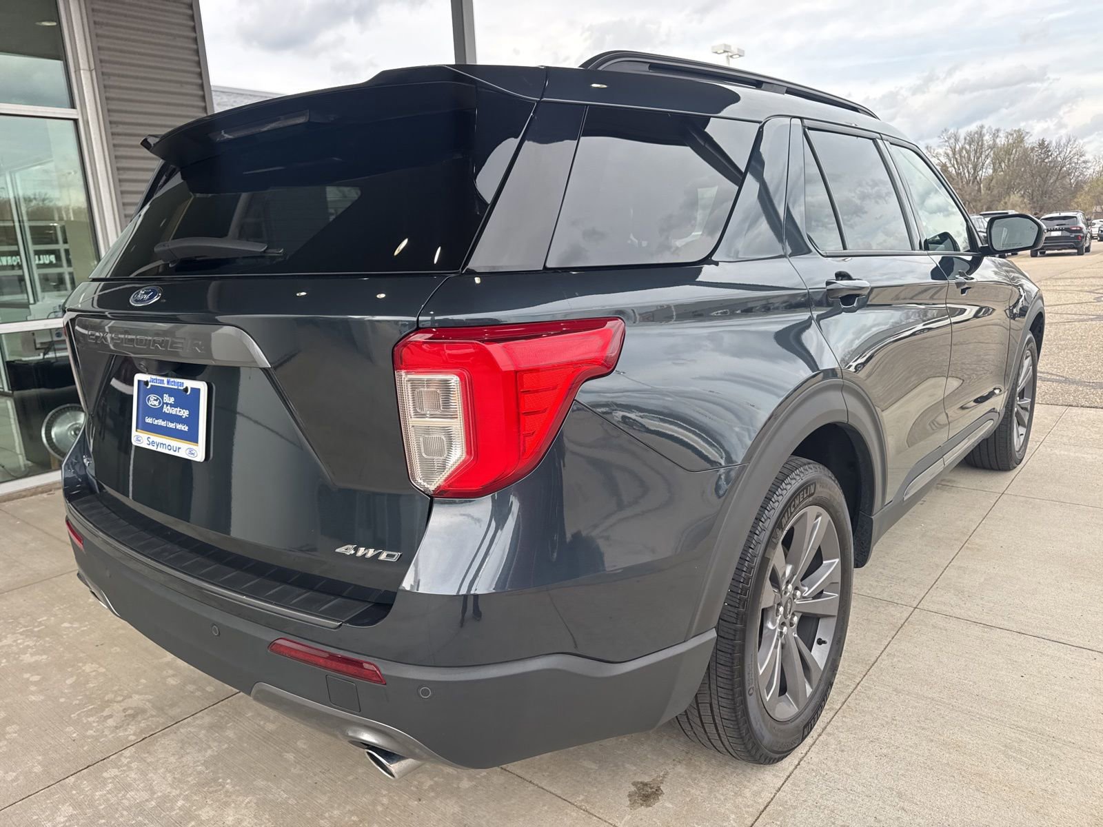 Certified 2023 Ford Explorer XLT w/ Equipment Group 202A image 5