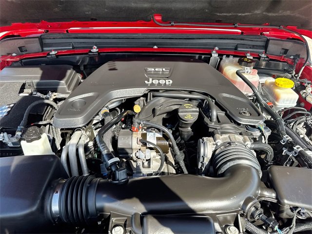 Used 2021 Jeep Wrangler Unlimited Rubicon w/ Xtreme Recon 35" Tire Package image 22