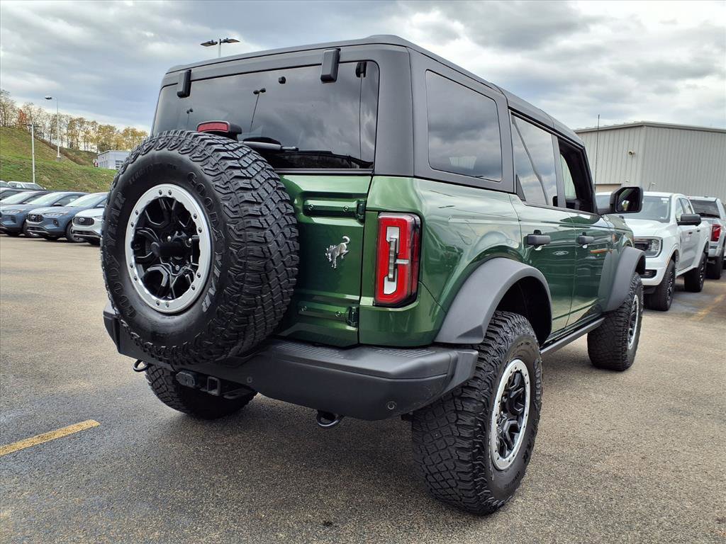 Certified 2024 Ford Bronco Badlands image 4